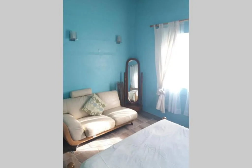 Spacious Apartment In Quiet Neighborhood Nr Airport And Beach Вьё-Фор 0*,