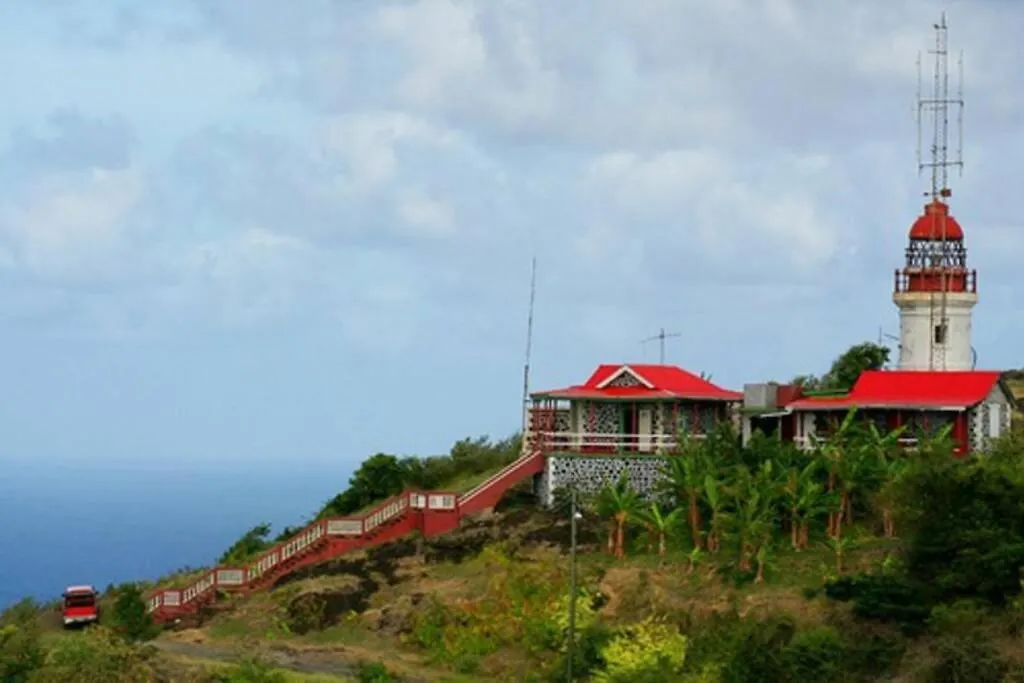 Spacious Apartment In Quiet Neighborhood Nr Airport And Beach Vieux Fort Saint Lucia